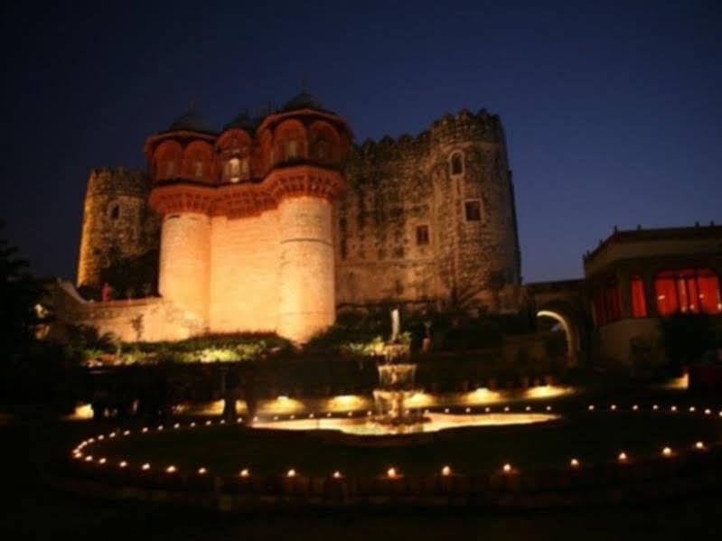 Atulya Fort Khejarla Bagian luar foto