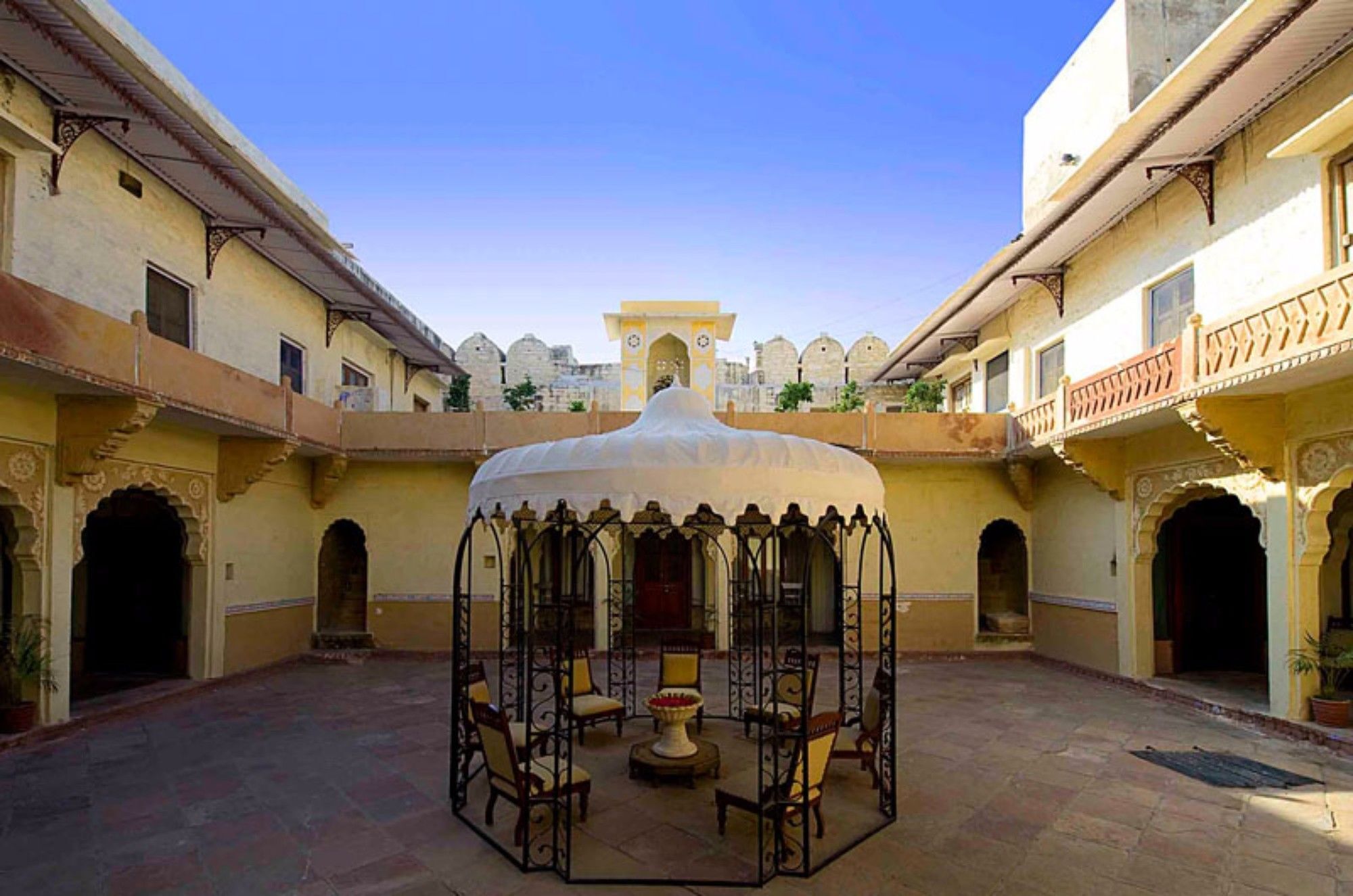 Atulya Fort Khejarla Bagian luar foto