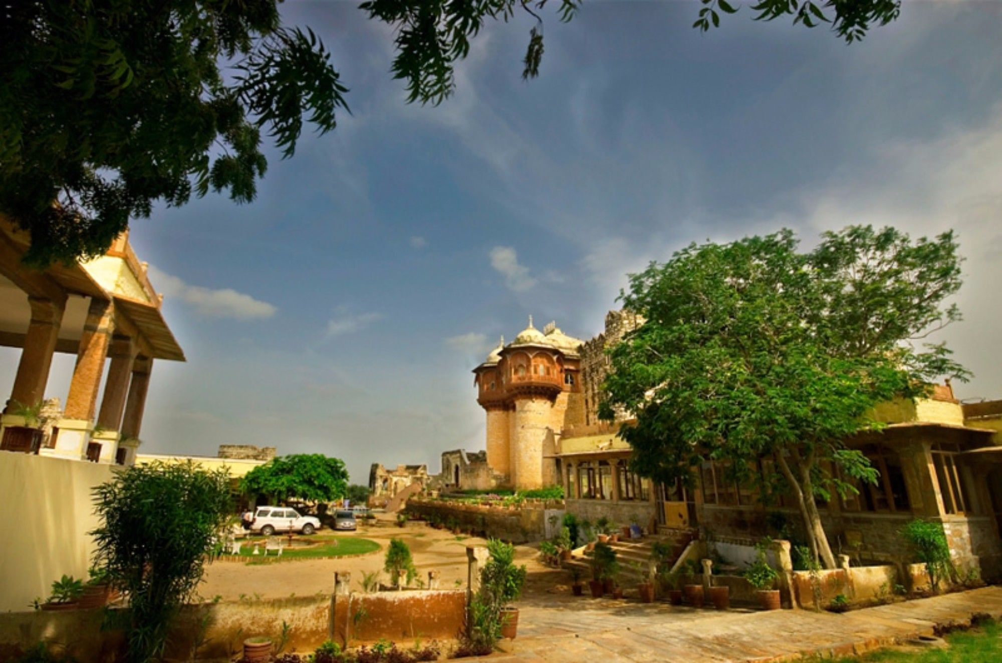 Atulya Fort Khejarla Bagian luar foto