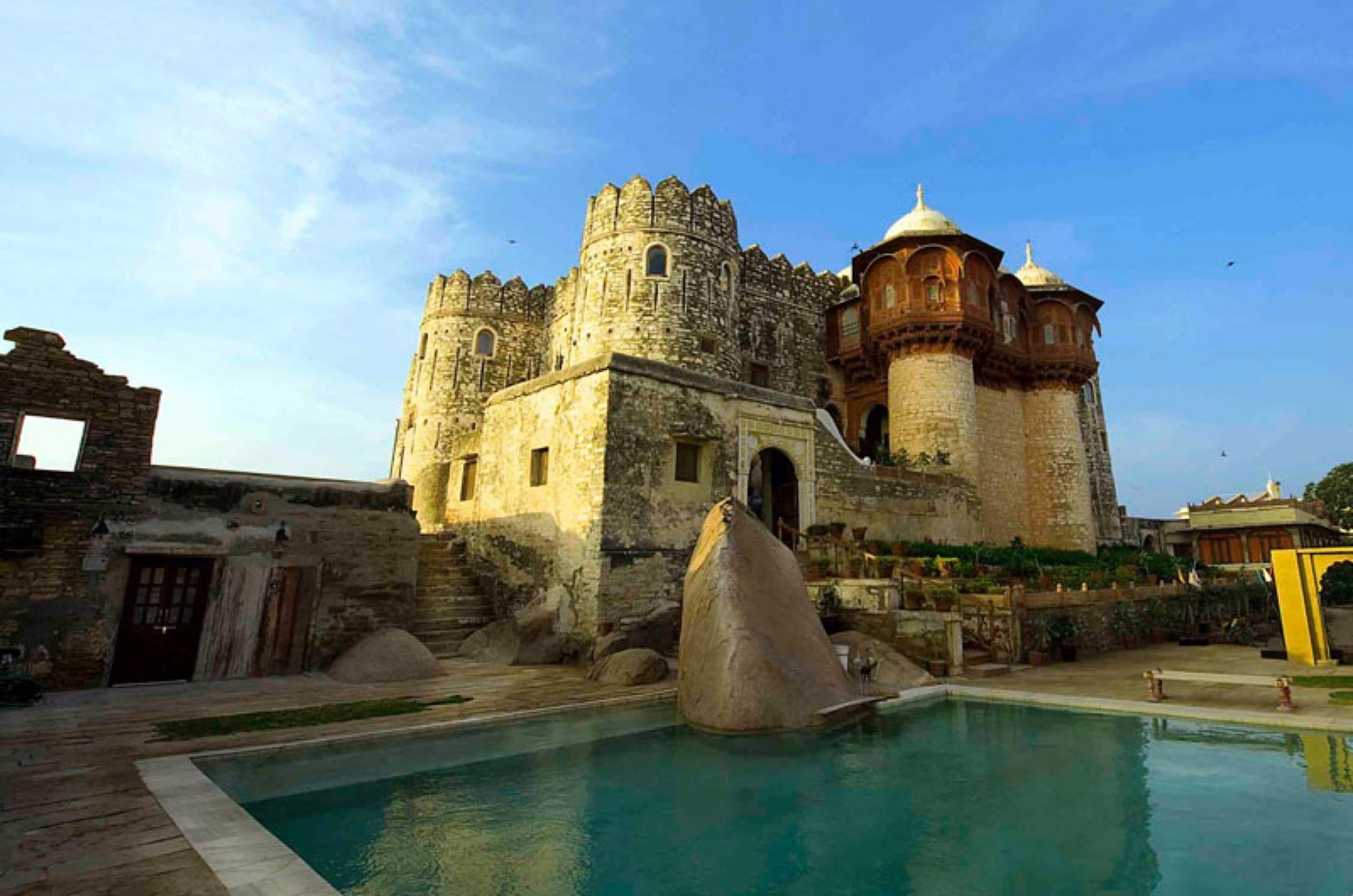 Atulya Fort Khejarla Bagian luar foto